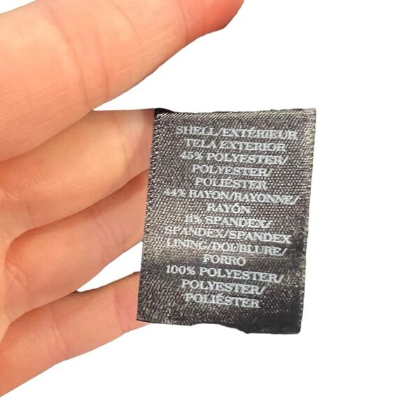 Ann Taylor black wrap skirt. Size 2 - Picture 5 of 8